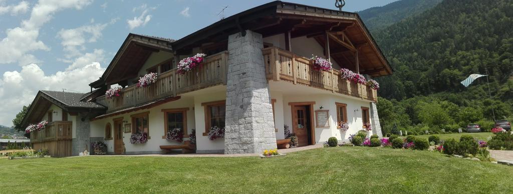 Agriturismo Maso Grisun Borzago Exterior photo